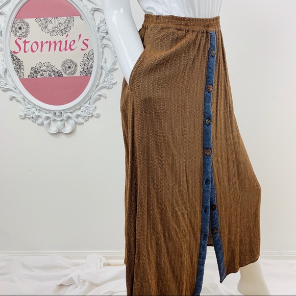 Vintage Dresses & Skirts - VTG Faith by Celia Forrester / Button Brown Maxi